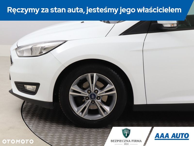 Ford Focus SW - 17
