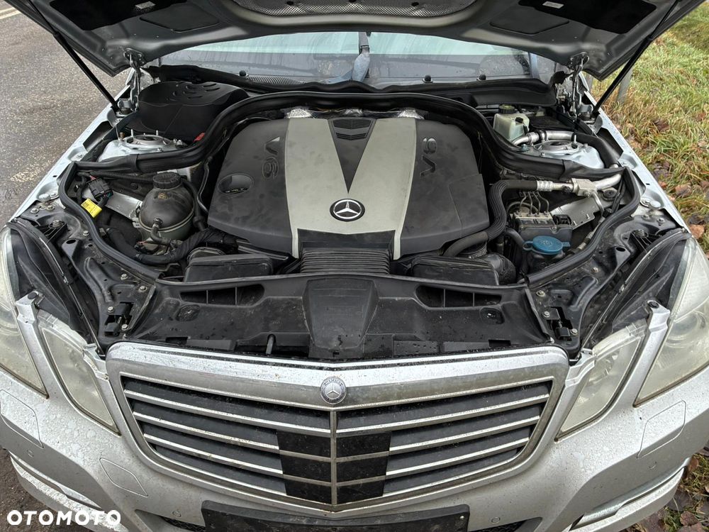 Mercedes-Benz Klasa E 350 CDI DPF 4Matic BlueEFFICIENCY 7G-TRONIC Avantgarde - 14