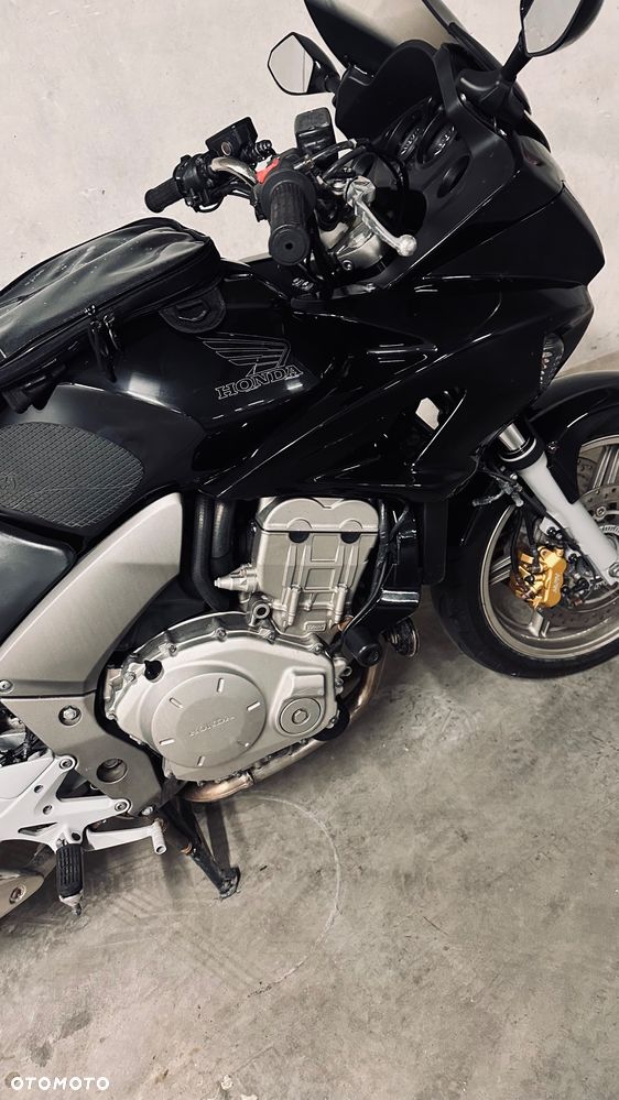 Honda CBF - 10