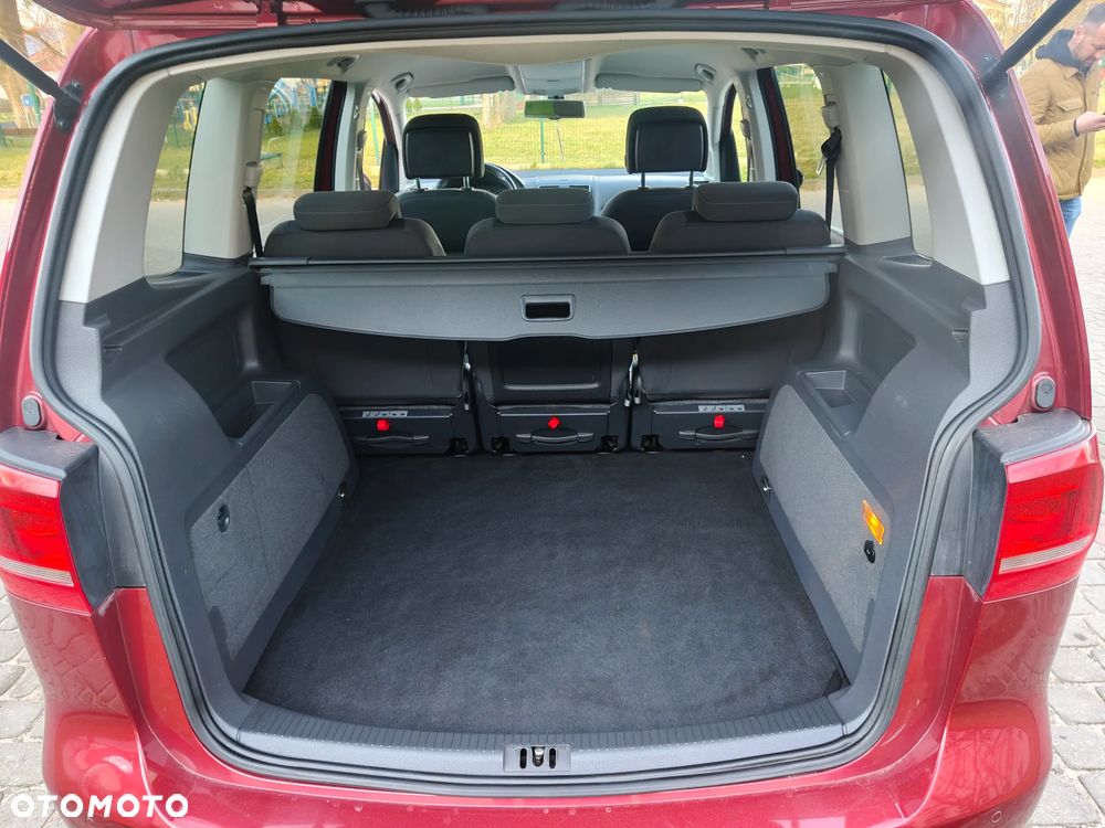 Volkswagen Touran 1.6 TDI DPF BlueMotion Technology Life - 15