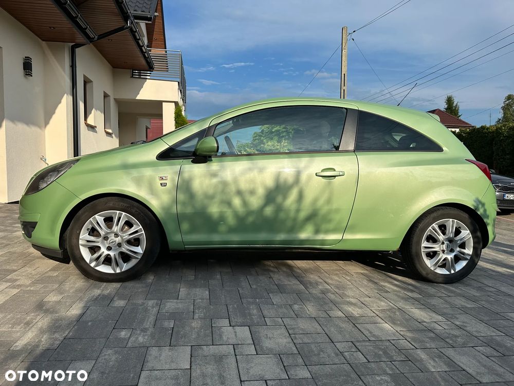Opel Corsa 1.4 16V - 3