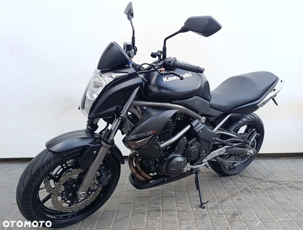 Kawasaki ER - 3