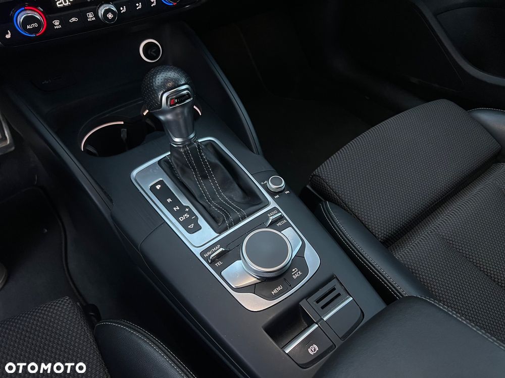 Audi A3 Sportback 1.4 TFSI CoD ultra Attraction S tronic - 21