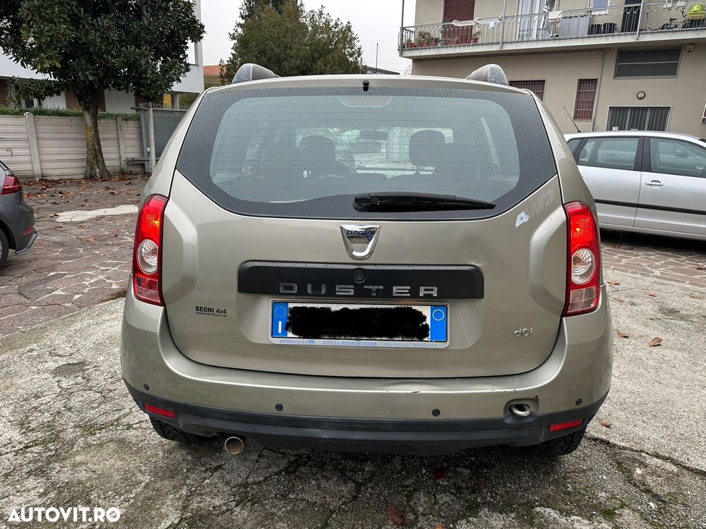Dacia Duster dCi 110 FAP 4x4 Prestige - 6