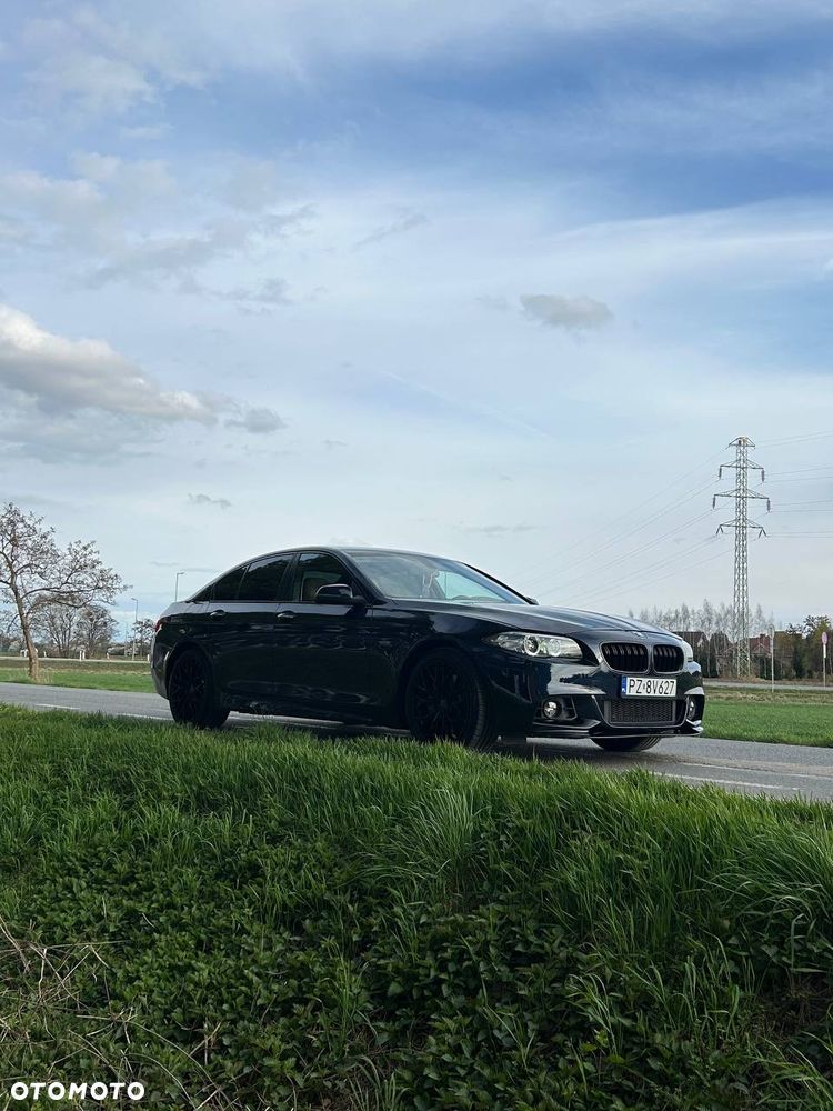 BMW Seria 5 535i Luxury Line - 9