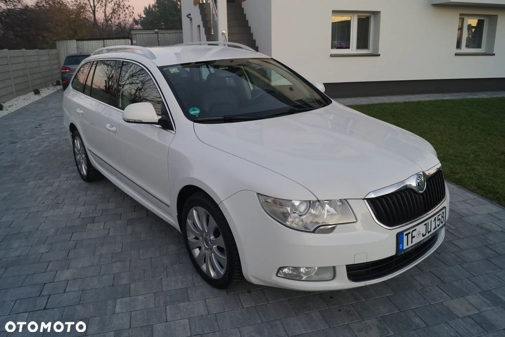 Skoda Superb 2.0 TDI Exclusive - 31