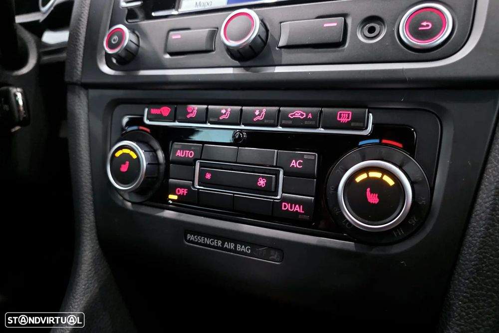 VW Golf 2.0 TSi GTI DSG - 24