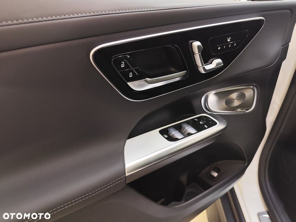 Mercedes-Benz GLC - 7