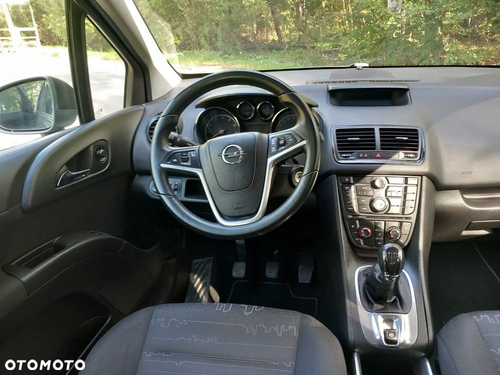 Opel Meriva - 10