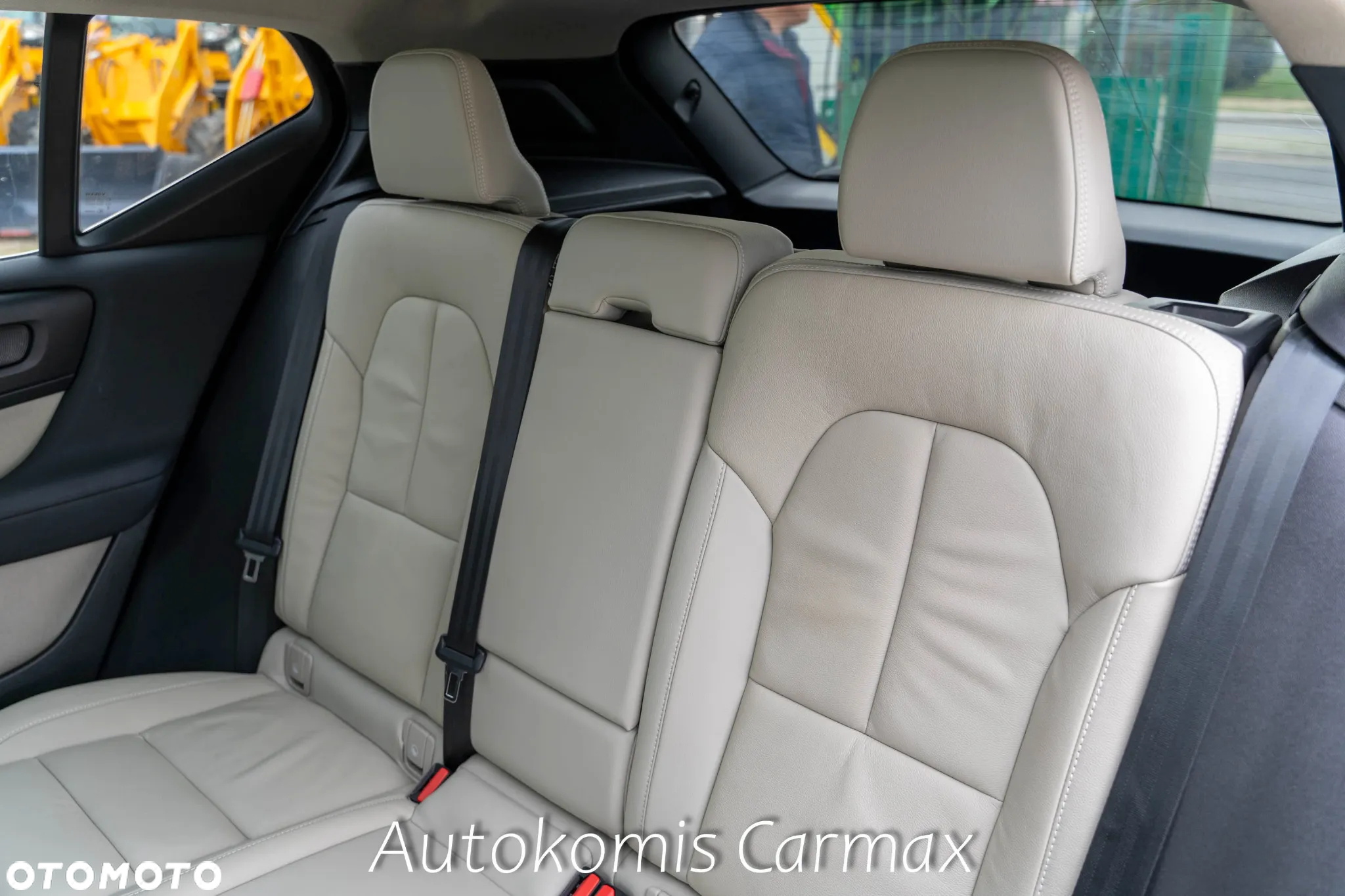 Volvo XC 40 - 23