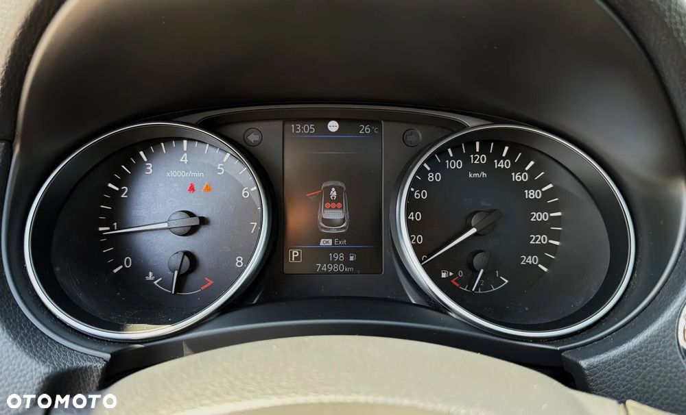 Nissan Qashqai 1.3 DIG-T N-Connecta DCT - 16