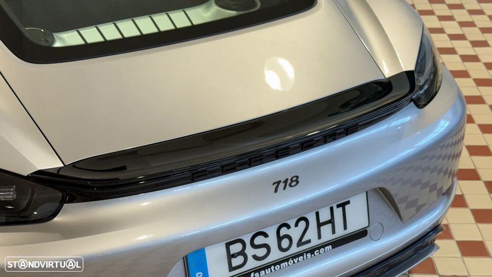 Porsche 718 Cayman PDK - 8