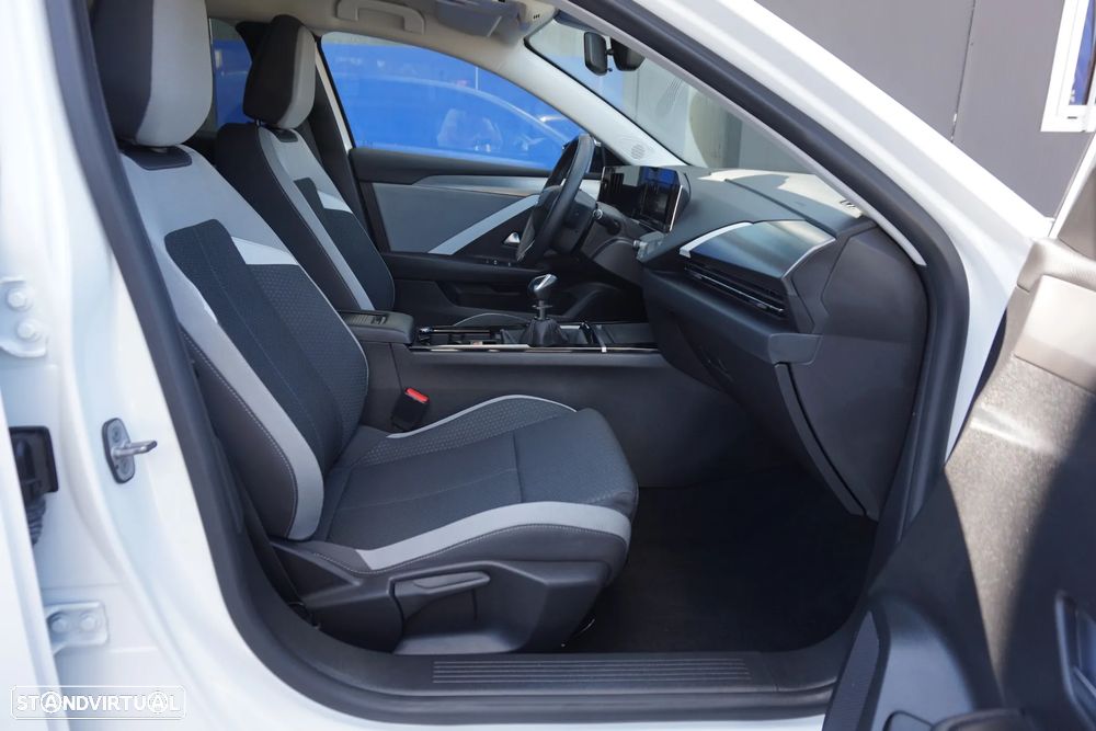 Opel Astra 1.5 D Business - 20