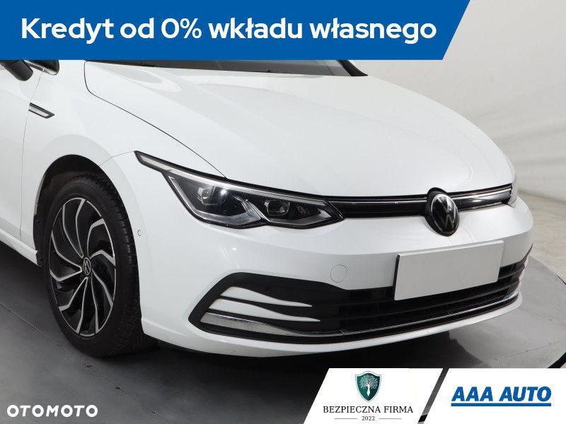 Volkswagen Golf - 25