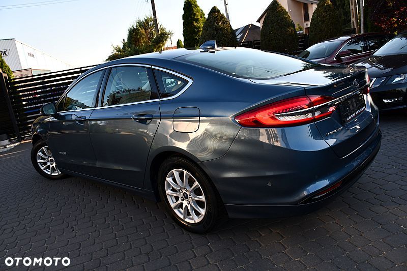 Ford Mondeo 2.0 Hybrid Titanium - 3