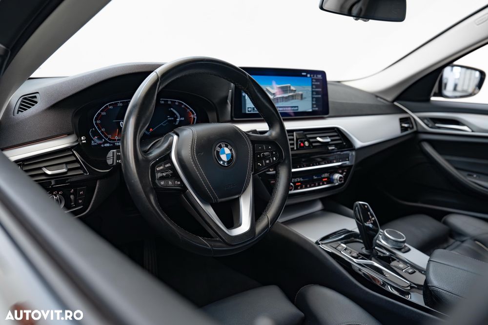 BMW Seria 5 520d AT - 19