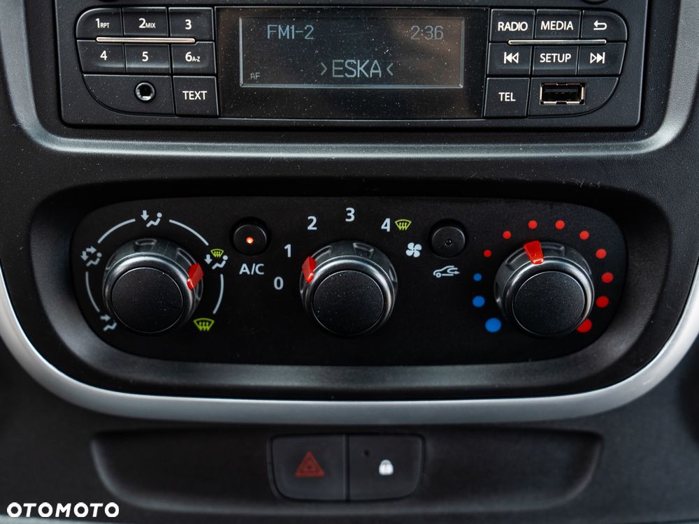 Renault TRAFIC L2H1 - 35