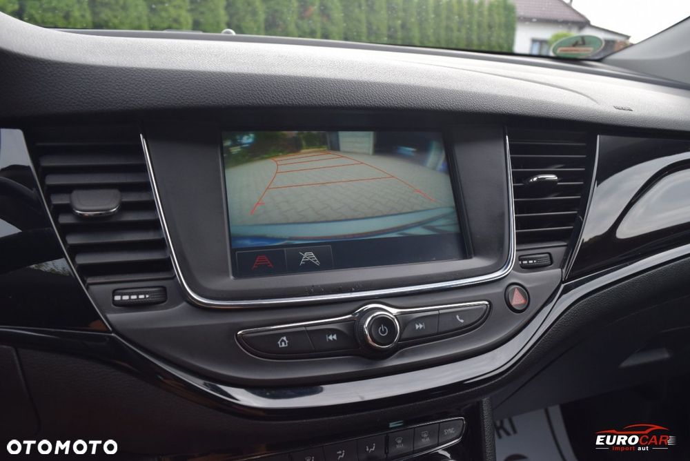 Opel Astra 1.4 Turbo Dynamic - 21