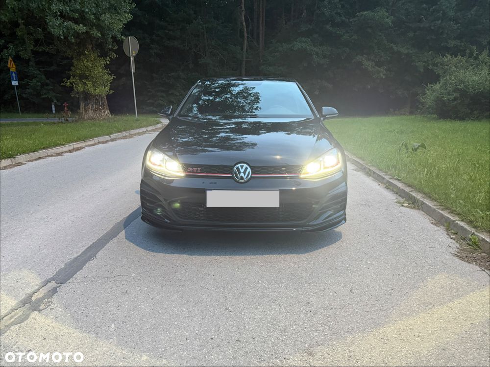 Volkswagen Golf GTI 2.0 TSI OPF DSG Performance - 5
