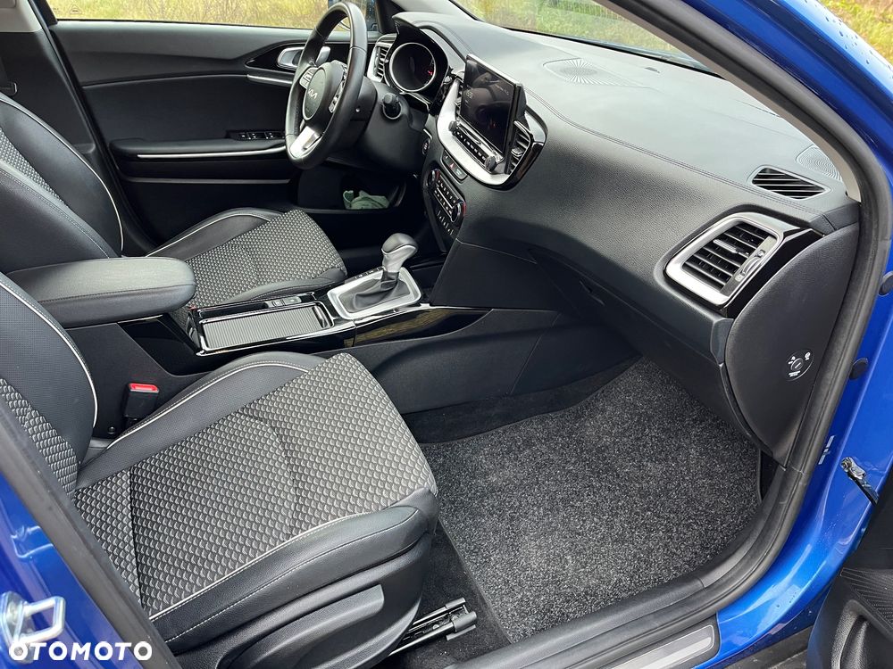 Kia XCeed 1.5 T-GDI Business Line DCT - 10