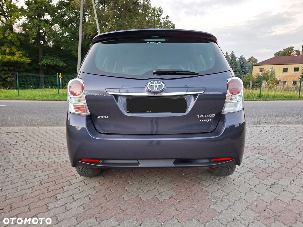 Toyota Verso - 10