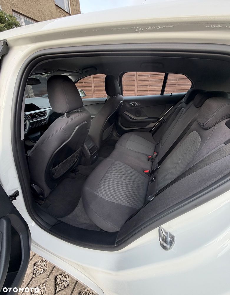 BMW Seria 1 118i Advantage - 10