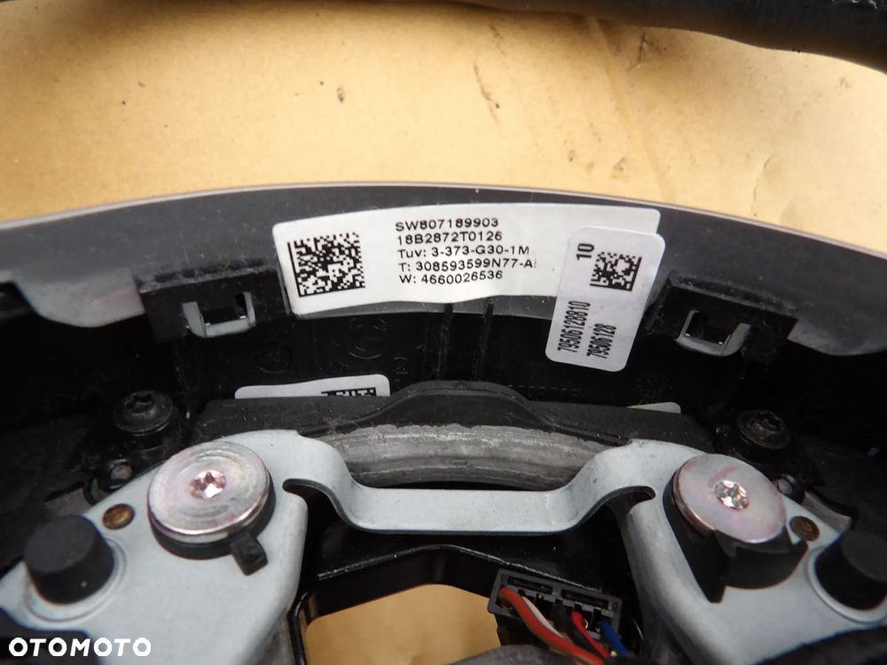 BMW - G30,G31,G32,G11 - M PAKIET - KIEROWNICA MULTIFUNKCYJNA - PODUSZKA AIRBAG - 8071899 - 4