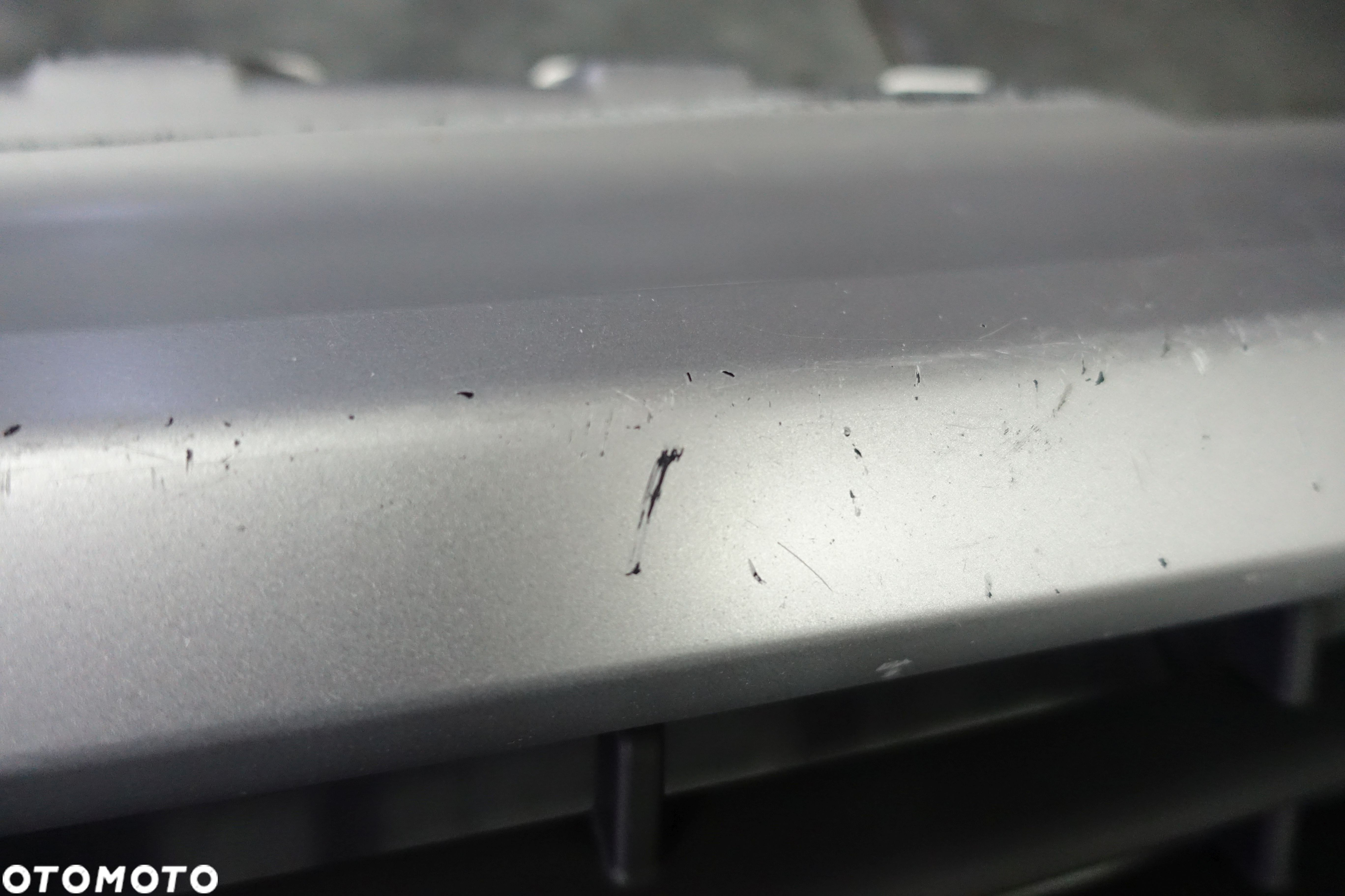 ATRAPA GRILL DUCATO III LIFT - 3