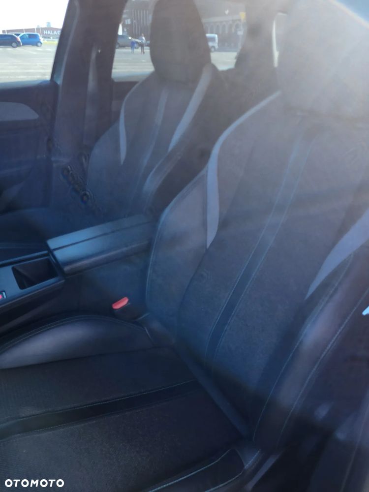 Peugeot 308 1.2 PureTech Allure S&S EAT8 - 12