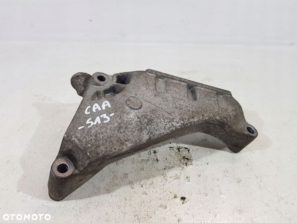 łapa wspornik silnika 03l199207b vw transporter t5 2.0 tdi caa - 2