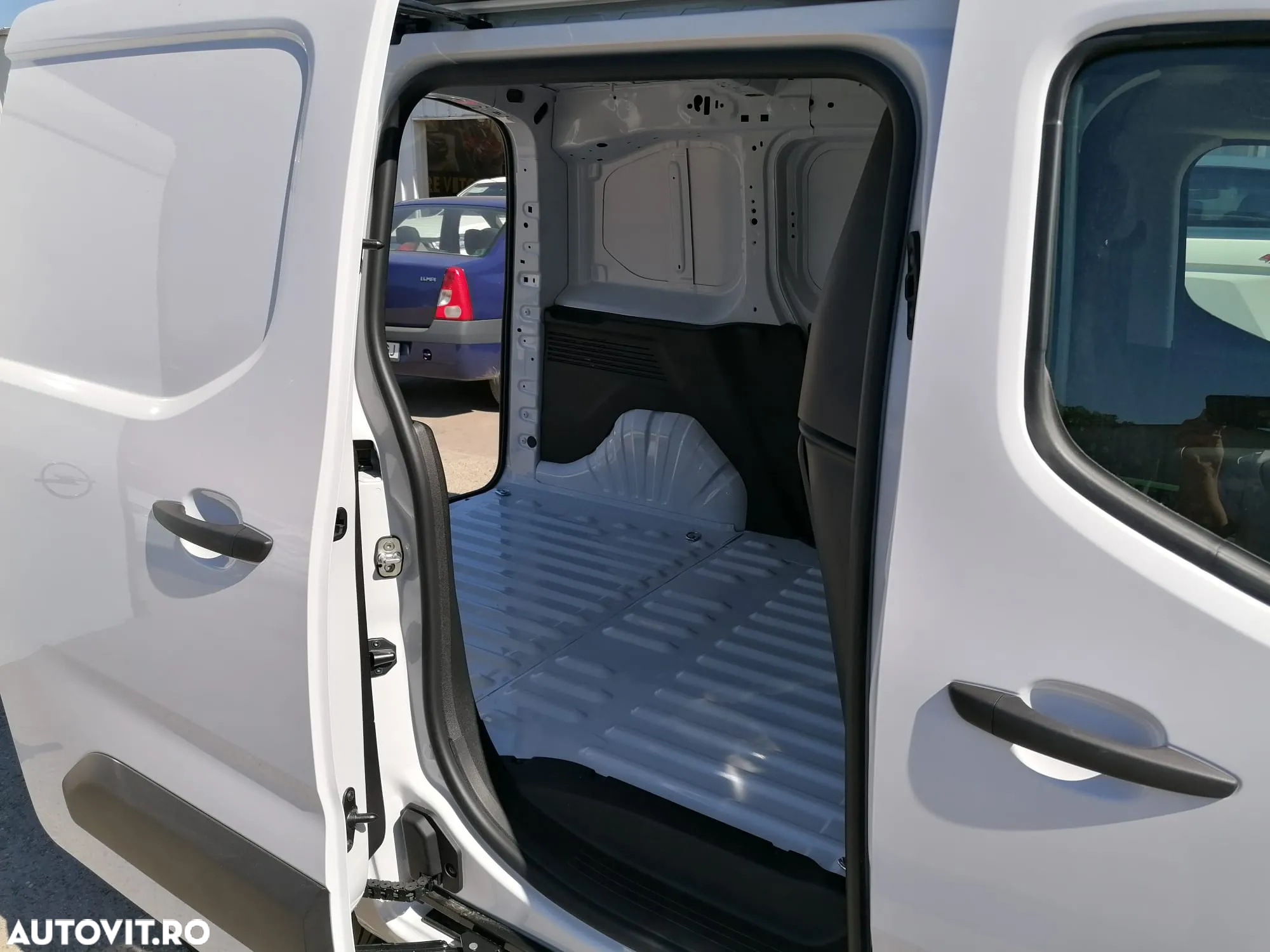 Opel COMBO VAN - 10