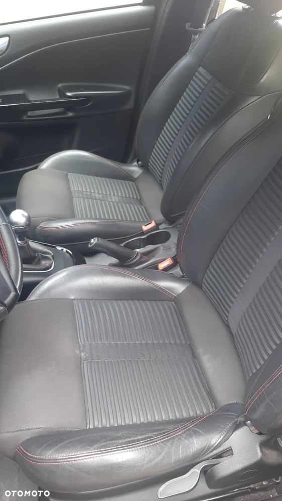 Alfa Romeo Giulietta 1.4 TB Distinctive - 18