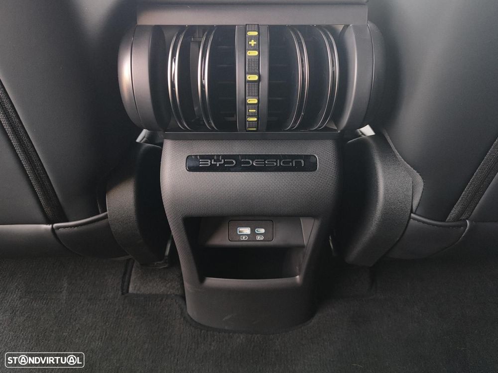 BYD Atto 3 60.48 kWh Comfort - 10