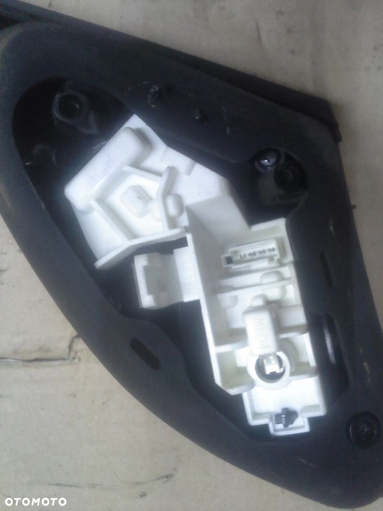 Opel Astra J IV 5D HB lampy tylne w błotnik i klapę EU - 9