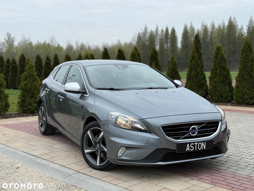 Volvo V40 D2 Momentum - 4