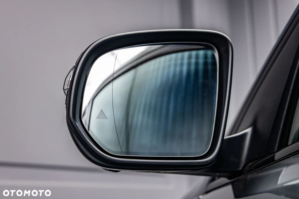 Mercedes-Benz GLE - 40
