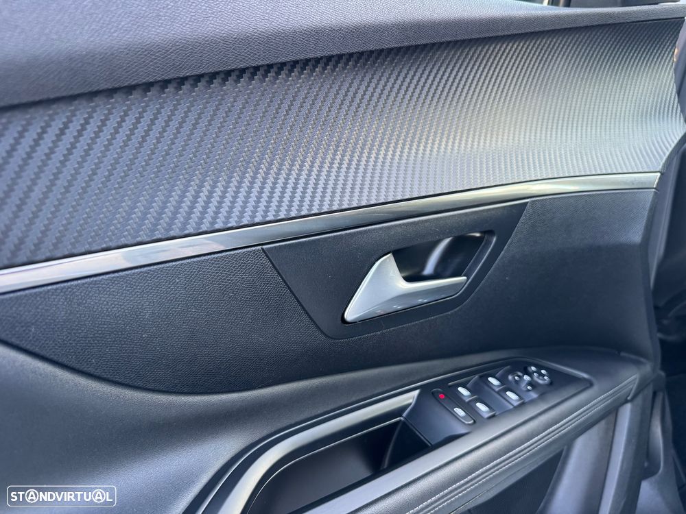 Peugeot 5008 PureTech 130 EAT8 Stop & Start Allure - 15