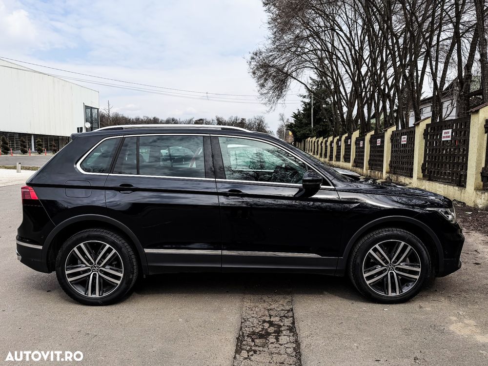 Volkswagen Tiguan - 12