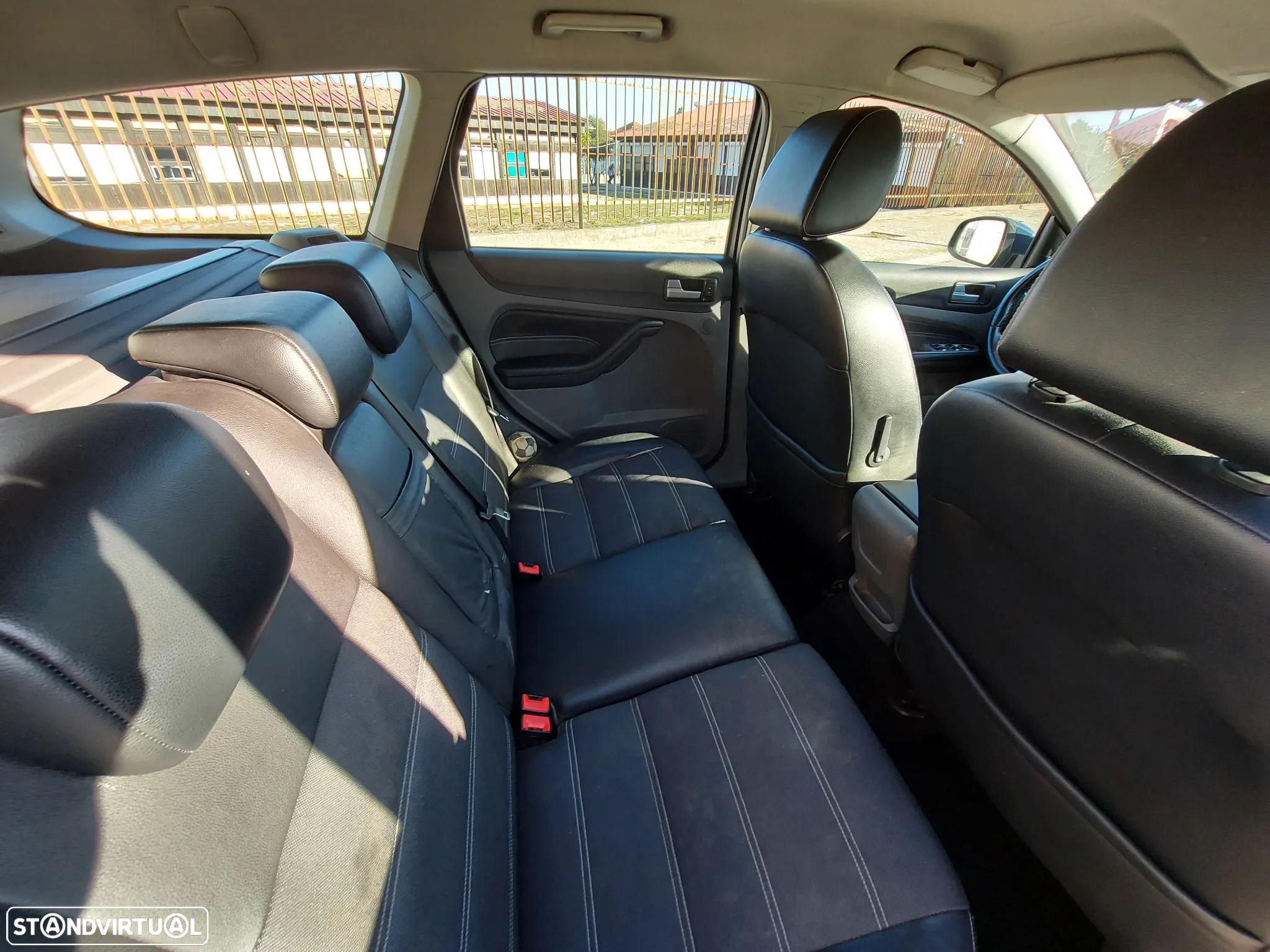 Ford Focus SW 1.6 TDCi S - 10
