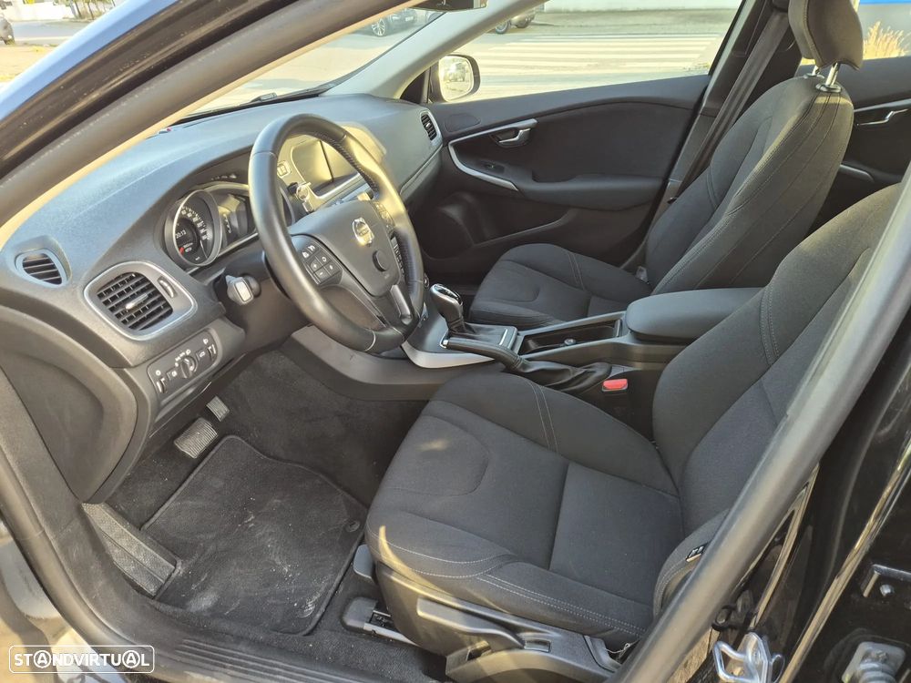 Volvo V40 1.5 T3 Sport Edition Geartronic - 17