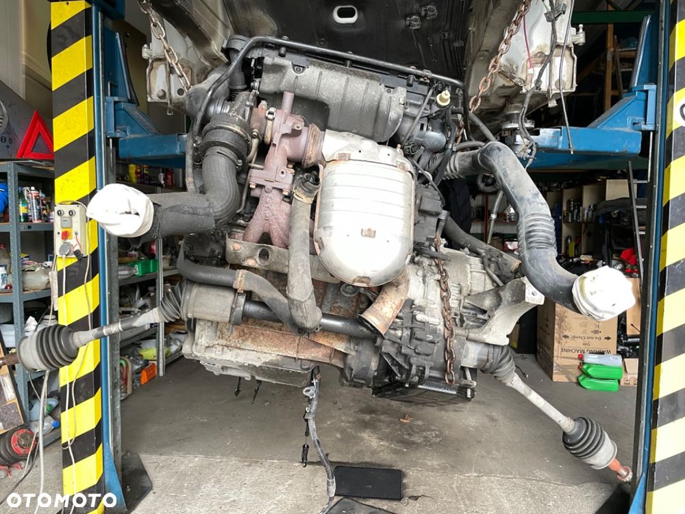 mercedes A180 b200 b180 cdi silnik 2,0cdi om 640.940 - 1