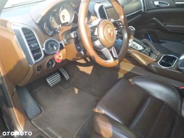 Porsche Cayenne S Diesel - 7