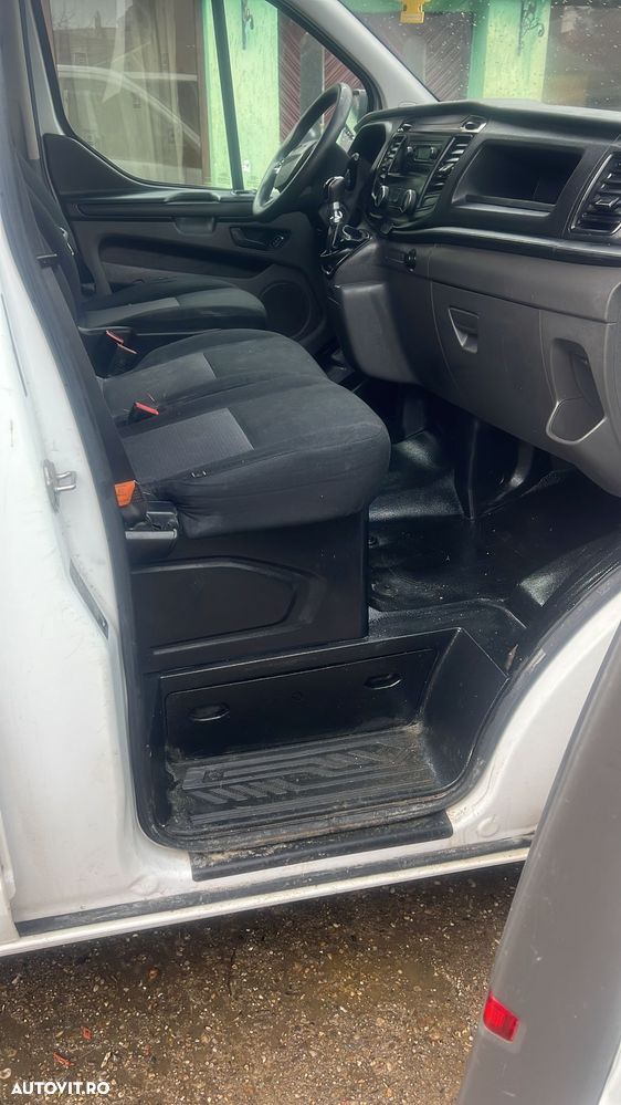 Ford Transit Custom - 6