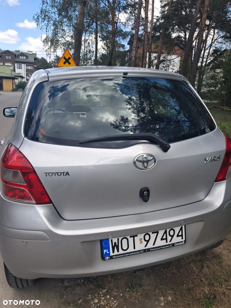 Toyota Yaris - 7