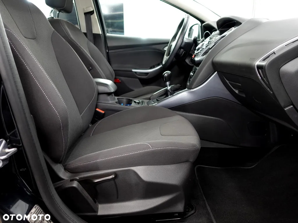 Ford Focus 1.6 EcoBoost Titanium - 14