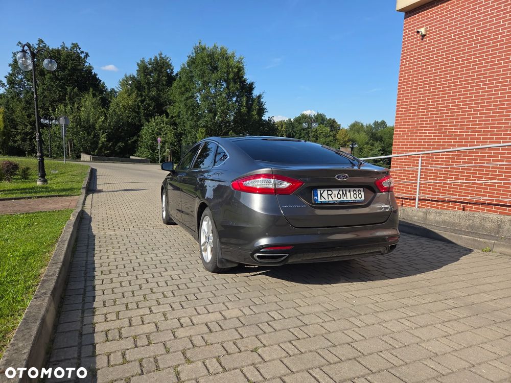Ford Mondeo 2.0 EcoBoost Titanium - 14