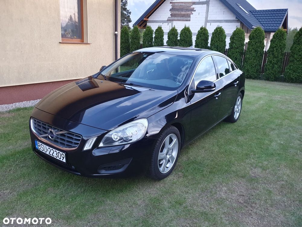 Volvo S60 D3 Momentum - 1