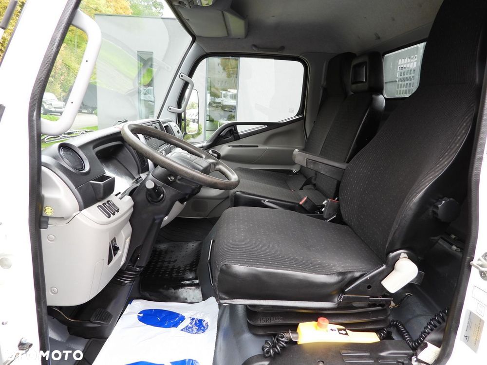 Mitsubishi CANTER FUSO 3C15 WYWROTKA TROJSTRONNA 3 MIEJSCA LEDY BLIŹNIACZE KOŁA  150KM - 32