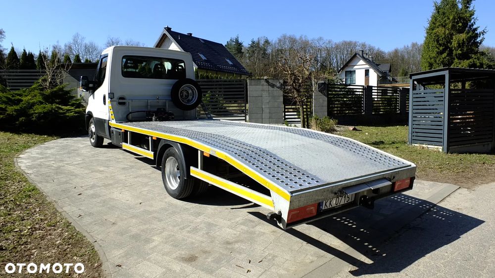 Iveco DAILY - 10