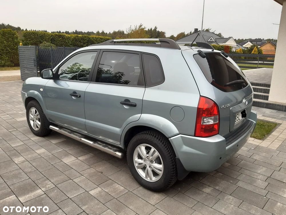 Hyundai Tucson 2.0 Comfort 2WD - 4